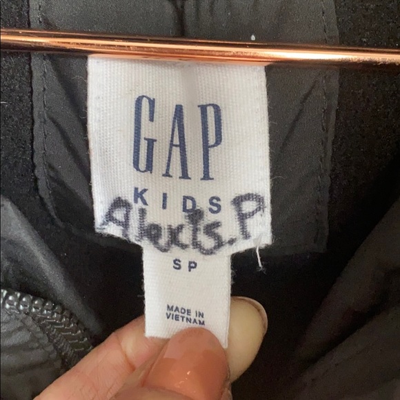 Brand new black Gap girls small winter jacket. - Picture 2 of 2